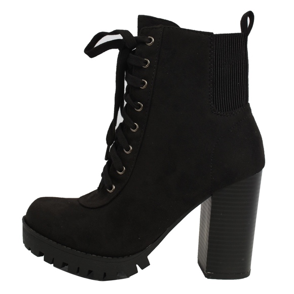 Size 8 Black Faux Suede Lace Up Stacked Block Heel - Picture 2 of 8